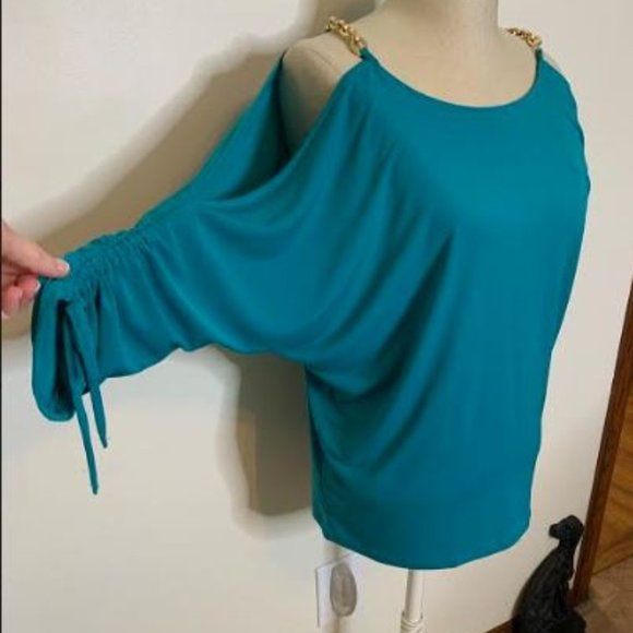 MICHAEL Michael Kors Tops - Michael Kors Cold Shoulder Blouse Sz S